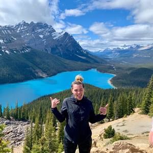 Meet your Posher, Carly